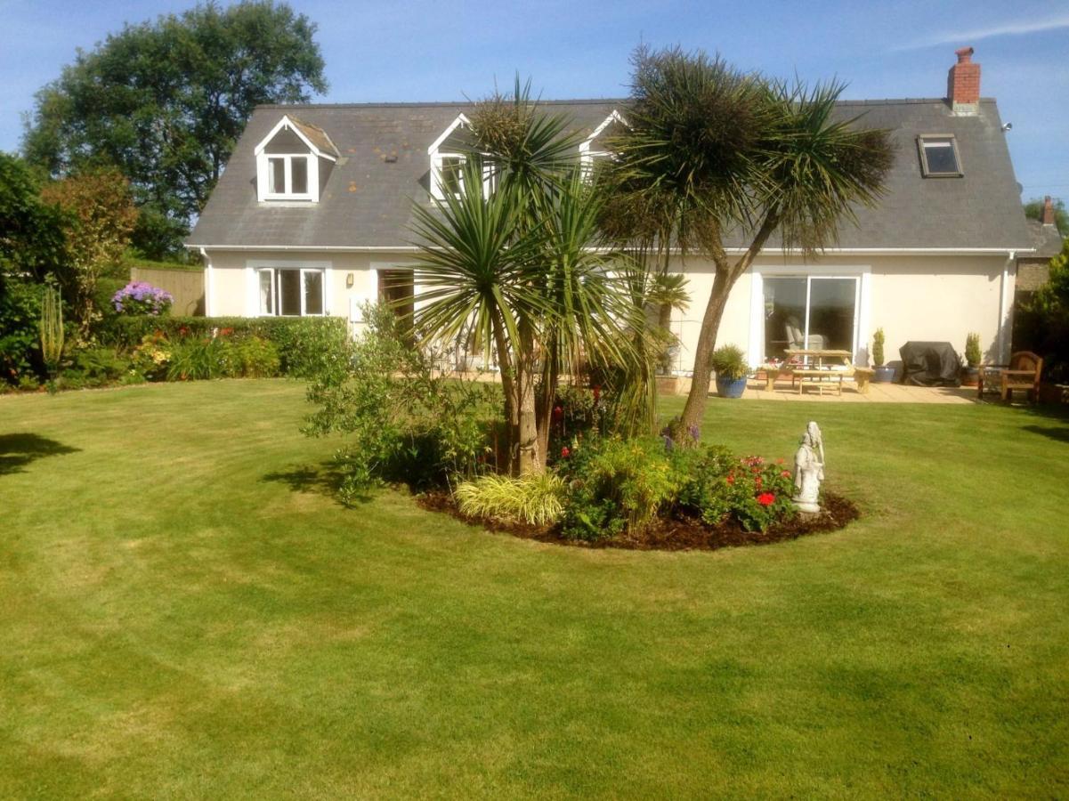 Pentigili Villa St. Davids  Exterior foto